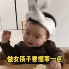 bandarpkv Ye Feng tidak tertarik bermain-main dengan si kecil.